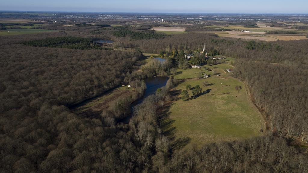 Gite D'Aigues Vives Villa Céré-la-Ronde Kültér fotó