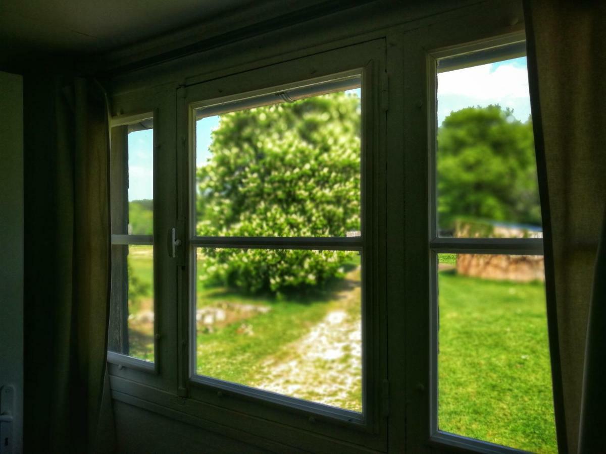 Gite D'Aigues Vives Villa Céré-la-Ronde Kültér fotó